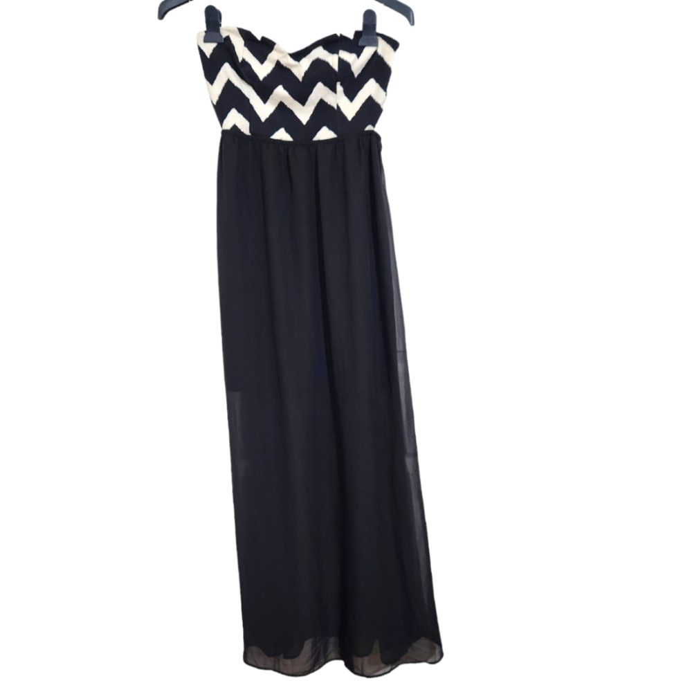 Chevron Sweetheart Strapless Cutout Strapless Maxi Dress Mesh S Black White